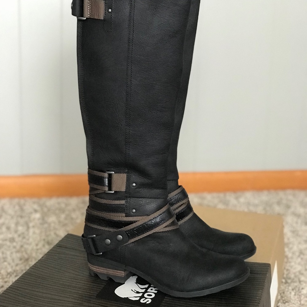 Sorel Lolla Water Resistant Tall Boot Size 8